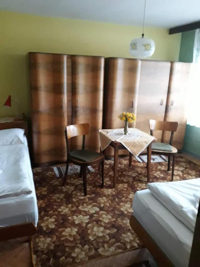 Hikers Paradise Private Apartment In ポプラト エクステリア 写真